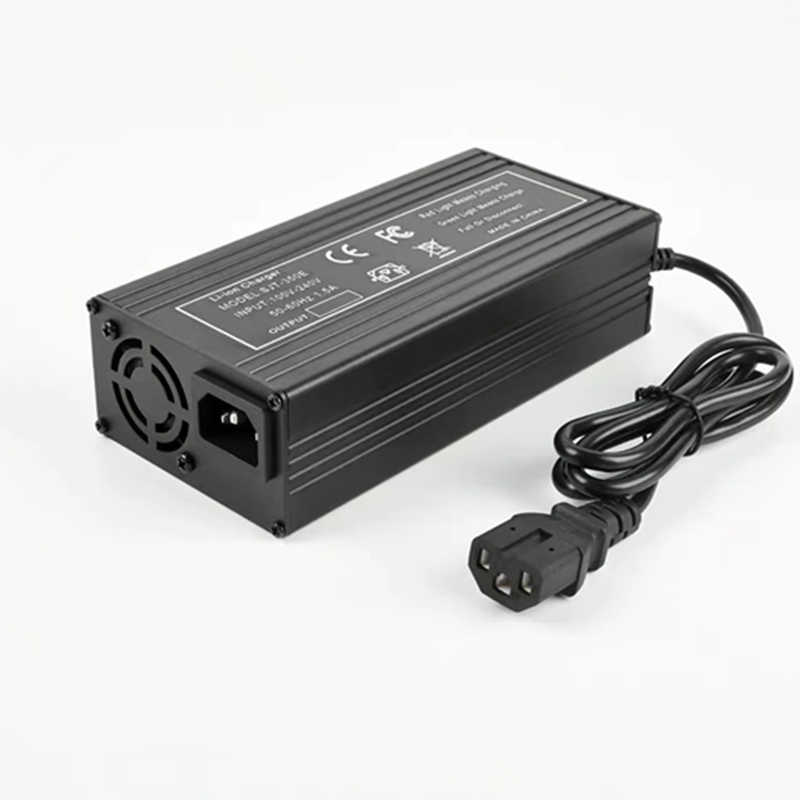 60V Snellader 67.2V/5a Oplader - 84V 20A Smart Charger recensie en prijs